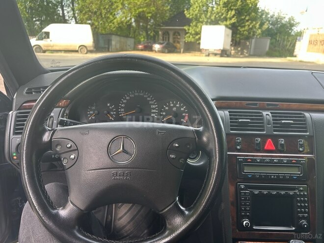 Mercedes E 280 1999, 340,000 km - 2.8 l - Goranboy
