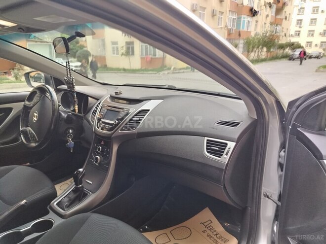 Hyundai Elantra 2014, 271,979 km - 1.8 l - Bakı