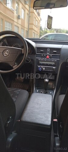 Mercedes C 180 1999, 318,600 km - 1.8 l - Xırdalan