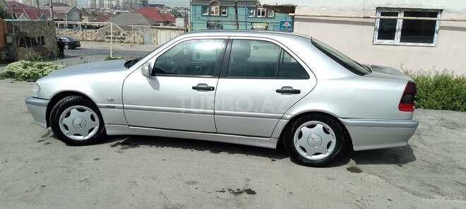 Mercedes C 180 1999, 318,600 km - 1.8 l - Xırdalan