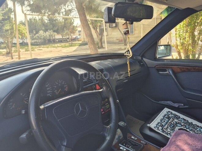 Mercedes C 200 1997, 490,000 km - 2.0 l - Bakı