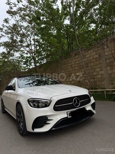 Mercedes E 300 4MATIC 2022, 35,800 km - 2.0 l - Bakı