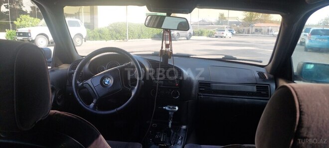 BMW 320 1995, 330,000 km - 2.0 l - Bakı
