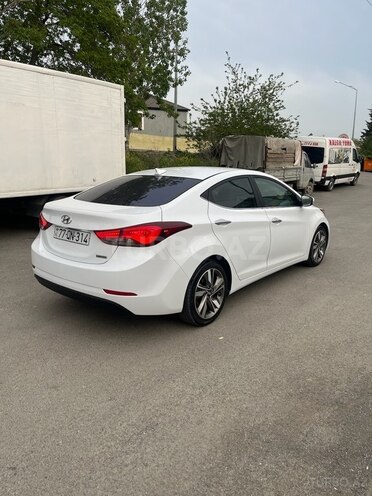 Hyundai Elantra 2015, 153,000 km - 1.8 l - Bakı