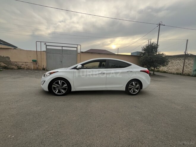 Hyundai Elantra 2015, 153,000 km - 1.8 l - Bakı