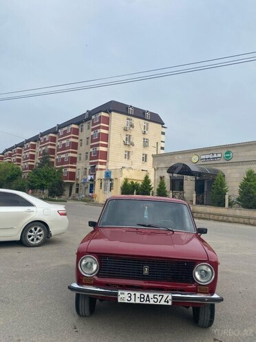 LADA (VAZ) 21011 1979, 95,000 km - 1.6 l - Sabirabad