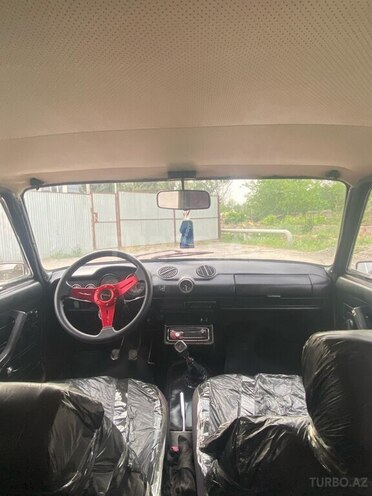 LADA (VAZ) 21011 1979, 95,000 km - 1.6 l - Sabirabad
