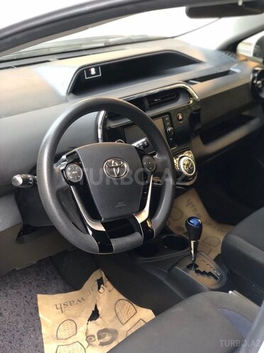 Toyota Aqua 2018, 104,000 km - 1.5 l - Bakı