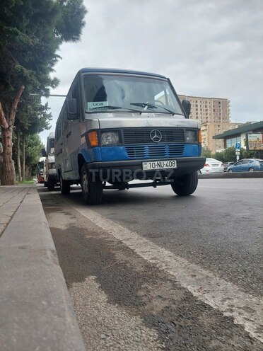 Mercedes 208 D 1992, 500,500 km - 2.3 л - Bakı