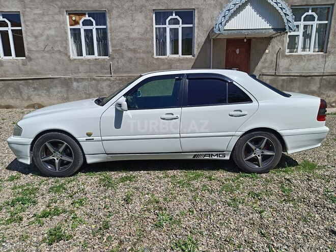 Mercedes C 200 1998, 300,000 km - 2.0 l - Tovuz