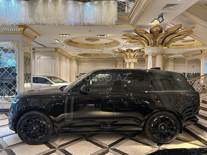 Land Rover Range Rover 2023, 4,000 km - 4.4 л - Bakı