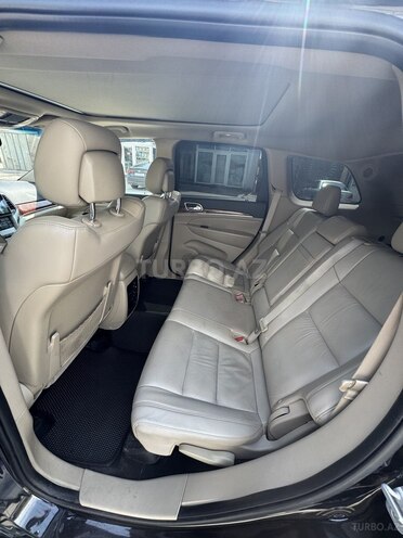Jeep Grand Cherokee 2011, 260,000 km - 3.6 л - Bakı
