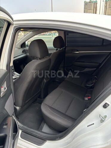 Hyundai Elantra 2019, 71,000 km - 2.0 л - Bakı
