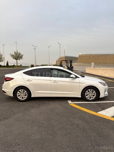Hyundai Elantra 2019, 71,000 km - 2.0 л - Bakı