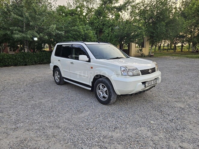 Nissan X-Trail 2001, 334,000 km - 2.0 l - Bakı