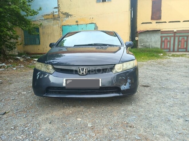 Honda Civic 2006, 215,000 km - 1.3 l - Göyçay