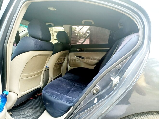 Honda Civic 2006, 215,000 km - 1.3 l - Göyçay