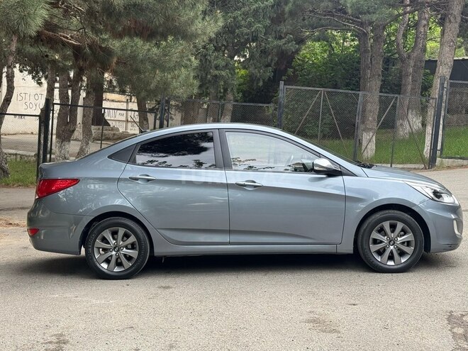 Hyundai Accent 2017, 100,000 km - 1.4 l - Bakı