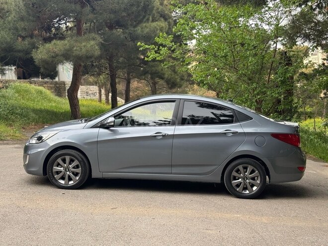 Hyundai Accent 2017, 100,000 km - 1.4 l - Bakı