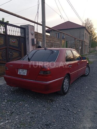 Mercedes C 220 d 1993, 509,576 km - 2.2 l - Bakı