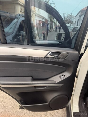 Mercedes ML 350 4MATIC 2009, 252,000 km - 3.5 л - Bakı