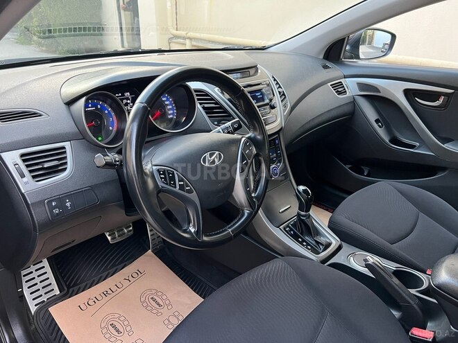 Hyundai Elantra 2015, 154,000 km - 1.8 л - Bakı