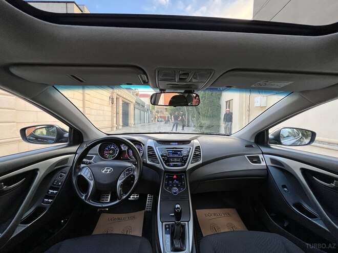 Hyundai Elantra 2015, 154,000 km - 1.8 л - Bakı