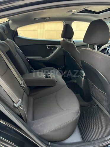 Hyundai Elantra 2015, 154,000 km - 1.8 л - Bakı