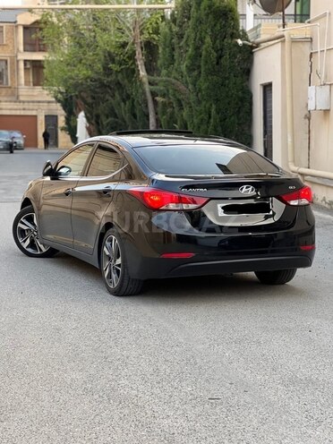 Hyundai Elantra 2015, 154,000 km - 1.8 л - Bakı
