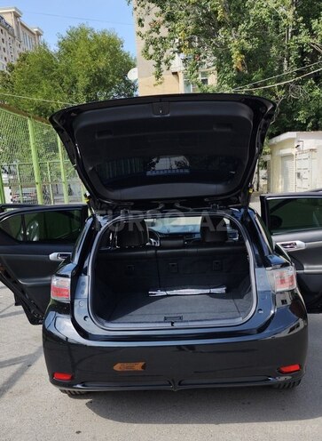 Lexus CT 200h-6