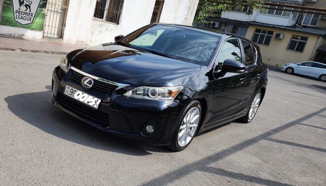 Lexus CT 200h-3