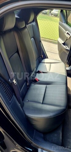 Lexus CT 200h-12