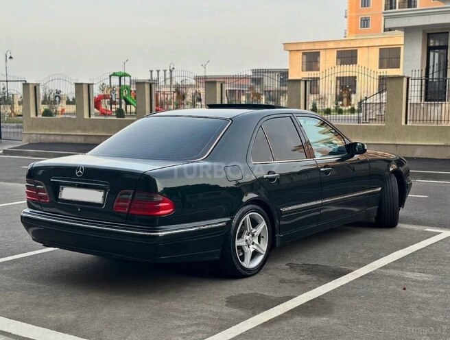 Mercedes E 280 2000, 345,000 km - 2.8 л - Sumqayıt