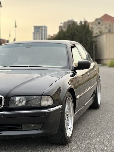 BMW 750 1997, 390,000 km - 4.4 l - Bakı