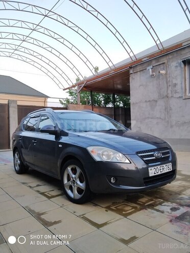 Kia Ceed 2009, 282,470 km - 1.6 л - Mingəçevir