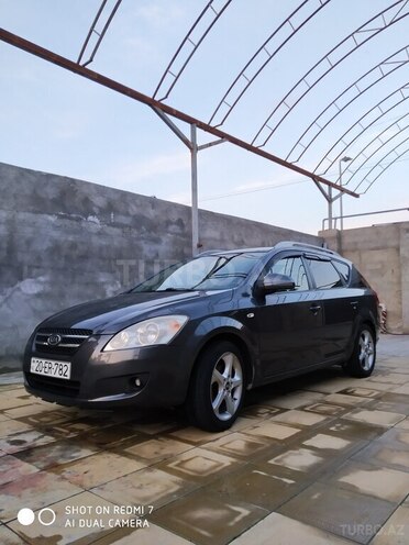 Kia Ceed 2009, 282,470 km - 1.6 л - Mingəçevir