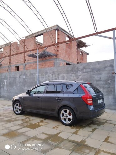 Kia Ceed 2009, 282,470 km - 1.6 л - Mingəçevir