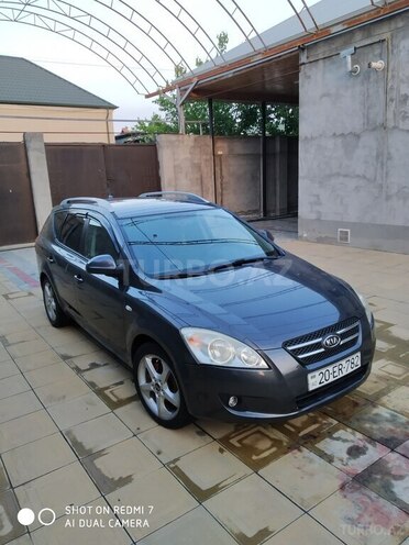 Kia Ceed 2009, 282,470 km - 1.6 л - Mingəçevir