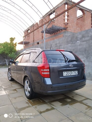 Kia Ceed 2009, 282,470 km - 1.6 л - Mingəçevir