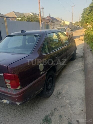 Opel Vectra 1994, 300,000 km - 1.8 l - Bakı
