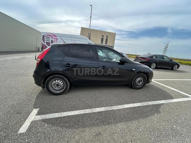 Hyundai i30 2010, 340,000 km - 1.4 l - Bakı