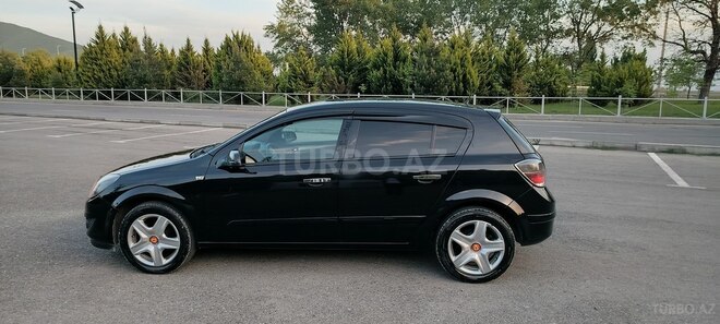 Opel Astra 2008, 280,000 km - 1.3 л - Şəki