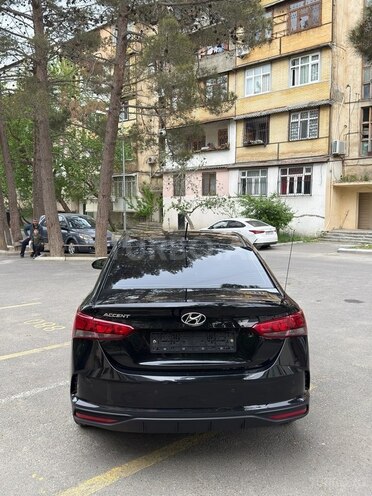 Hyundai Accent 2021, 22,400 km - 1.6 l - Bakı
