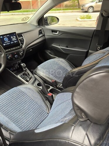 Hyundai Accent 2021, 22,400 km - 1.6 l - Bakı