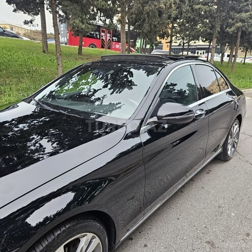 Mercedes C 300 2017, 74,000 km - 2.0 l - Bakı
