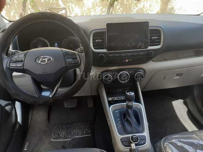 Hyundai Venue 2023, 25,450 km - 1.6 л - Bakı
