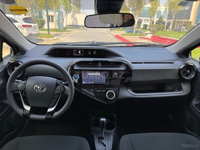 Toyota Aqua 2019, 46,000 km - 1.5 l - Bakı