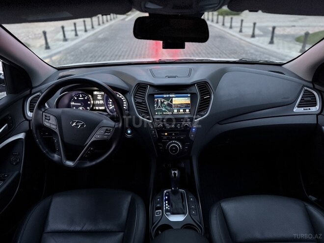 Hyundai Santa Fe-17