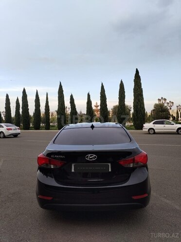 Hyundai Elantra 2015, 270,370 km - 1.8 l - Gəncə