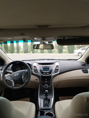 Hyundai Elantra 2015, 270,370 km - 1.8 l - Gəncə